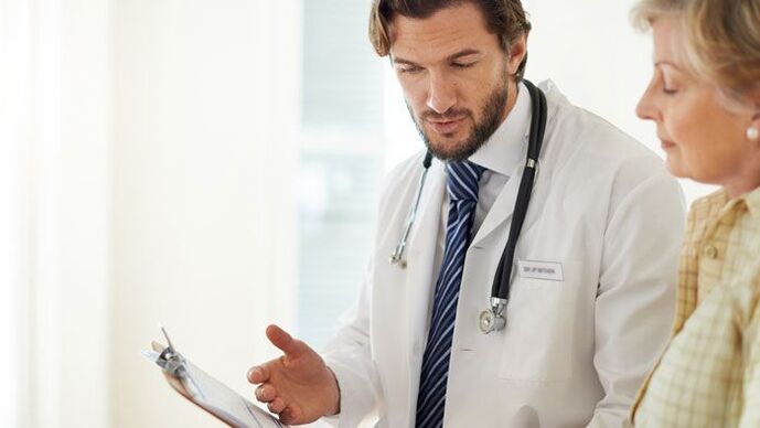 Muller na cita do médico